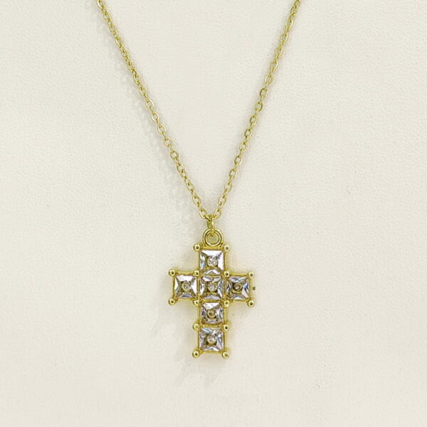 Stainless Steel Necklaces  Crucifixion Cross With Crystals/Zirconia  Arabic Islam Muslim  Good Quality No Change Color For Women Girls AS241216037