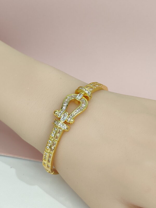 Copper Bangles Bracelets U Shape Zircon Good Quality No Change Color For Women Girls CC24110009
