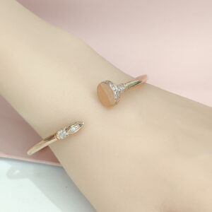 Copper Bangles Bracelets Saboteur Shape Crystals/Zirconia Good Quality No Change Color For Women Girls CC24110038