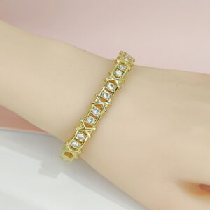 Stainless Steel Bangles Bracelets Crystals/Zirconia Dubai Ethiopia Geometric Good Quality No Change Color For Women Girls CS24110006