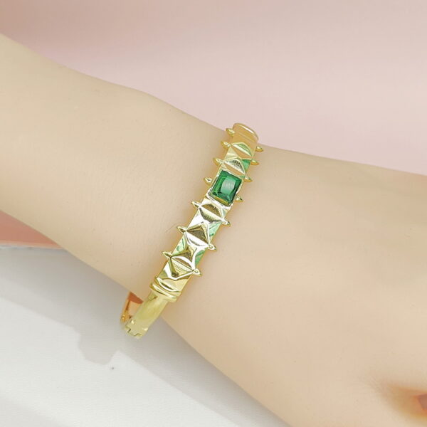 Stainless Steel Bangles Bracelets Crystals/Zirconia Geometric Smile Good Quality No Change Color For Women Girls CS24110024
