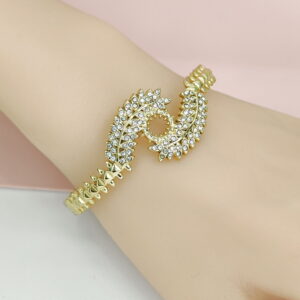 Stainless Steel Bangles Bracelets Crystals/Zirconia Egg Of Wheat Nail Good Quality No Change Color For Women Girls CS24110041