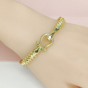 Stainless Steel Bangles Bracelets Crystals/Zirconia U Shape Horseshoe Buckle Good Quality No Change Color For Women Girls CS24110058