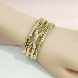Stainless Steel Bangles Bracelets Quadruple Crossing Good Quality No Change Color For Women Girls CS241216005