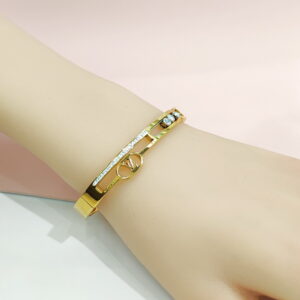 Stainless Steel Bangles Bracelets Hollowed Out Characters Good Quality No Change Color For Women Girls CS241216010