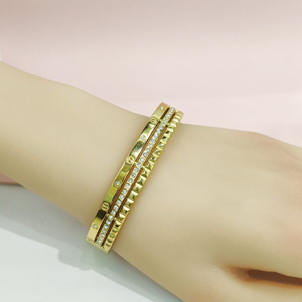 Stainless Steel Bangles Bracelets Light Luxury Triplex Good Quality No Change Color For Women Girls CS241216024