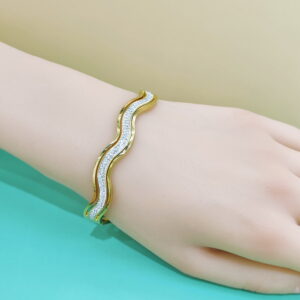 Stainless Steel Bangles Bracelets Crystals/Zirconia S Waved  Snakeshape Good Quality No Change Color For Women Girls CS250108002