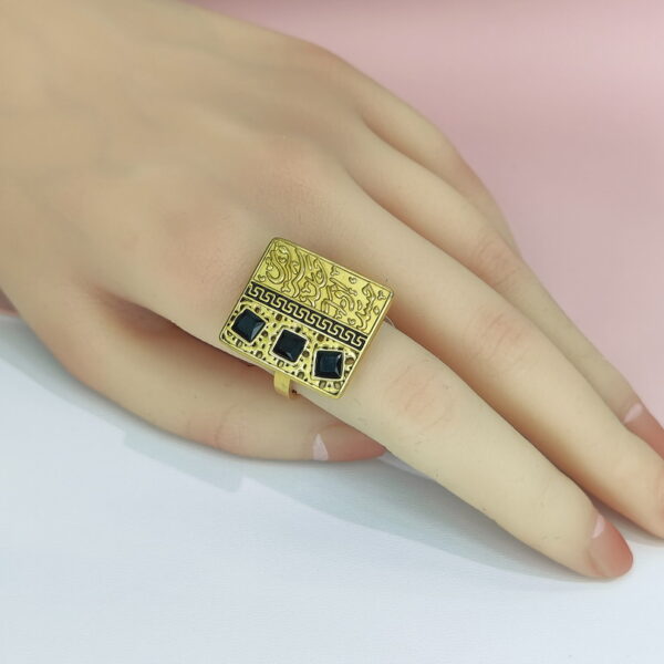Open Adjustable Stainless Steel Rings  Rectangular Oblong With Black Crystals Good Quality No Change Color For Women Girls DS24110004