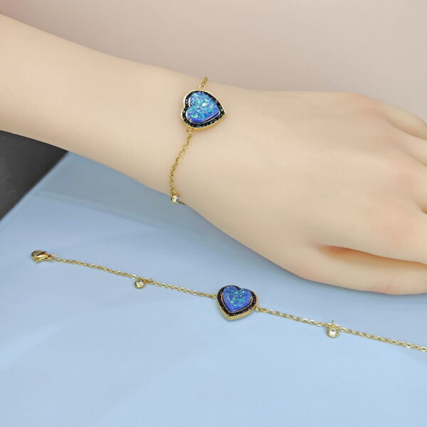 Stainless Steel Bracelets Bangles with Pandents Love Heart Good Quality No Change Color For Women Girls  ES250108082