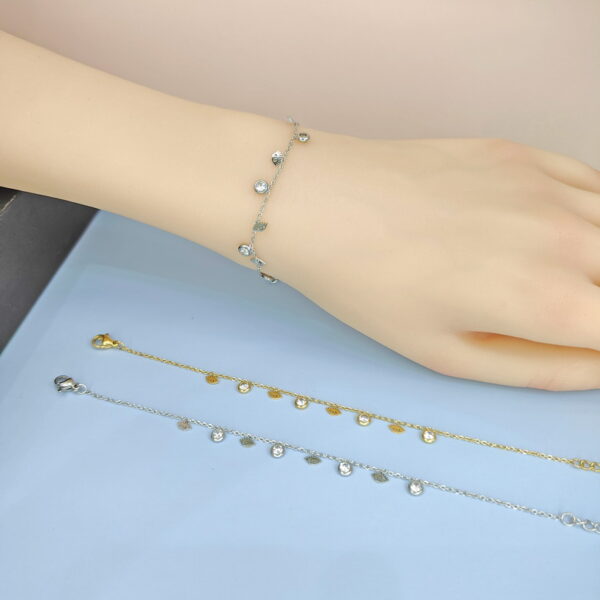 Stainless Steel Bracelets Bangles with Multi Pandants Devil'S Eyes Good Quality No Change Color For Women Girls  ES250108107