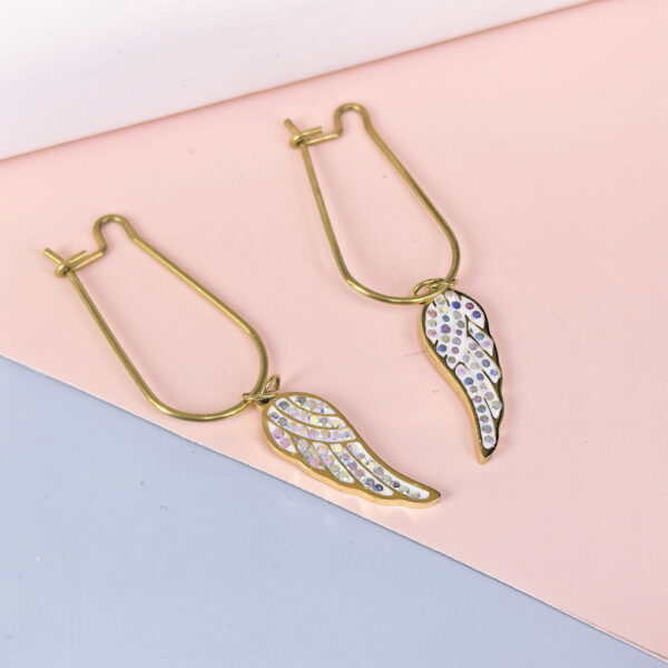 Stainless Steel Cubic Earrings  for Women and Girls Feather Good Quality No Change Color BS250301019