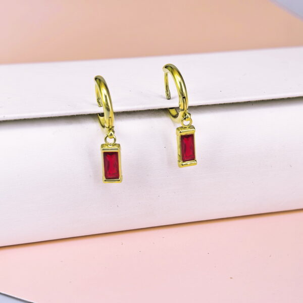Stainless Steel Cubic Earrings  for Women and Girls Rectangle Good Quality No Change Color BS250301041