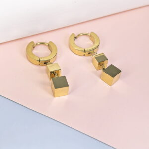 Stainless Steel Cubic Earrings  for Women and Girls Love Heart Good Quality No Change Color BS250301123