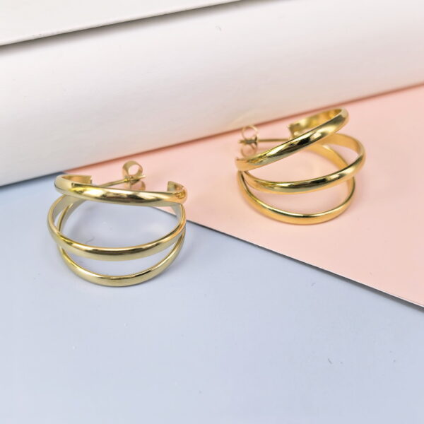 Stainless Steel Cubic Earrings  for Women and Girls Round Good Quality No Change Color BS250301142