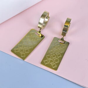Stainless Steel Cubic Earrings  for Women and Girls Love Heart Good Quality No Change Color BS250301181