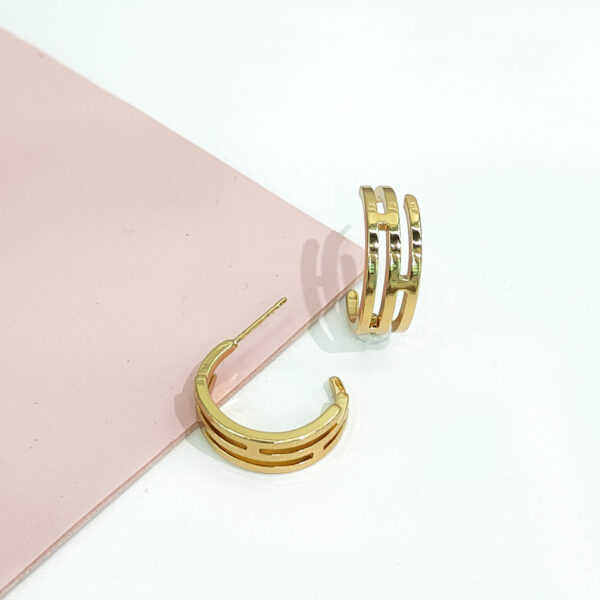 Stainless Steel Earrings C-Shaped Horseshoe Buckle Good Quality No Change Color For Women Girls BS24110049