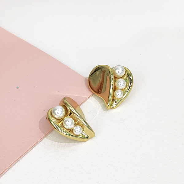 Stainless Steel Earrings Love Pearl Inlay Pea Good Quality No Change Color For Women Girls BS24110080