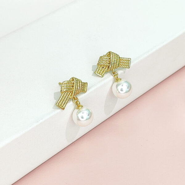 Stainless Steel Earrings Bow Tie Pearl Good Quality No Change Color For Women Girls BS24110081