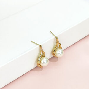 Stainless Steel Earrings Vintage Light Pearls Good Quality No Change Color For Women Girls BS24110083