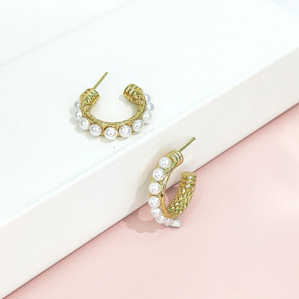 Stainless Steel Earrings Sweet Pearls in C-Shape Good Quality No Change Color For Women Girls BS24110084