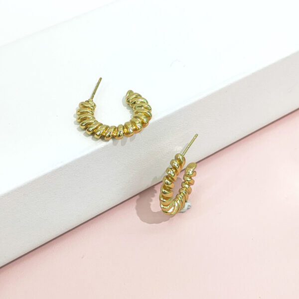 Stainless Steel Earrings Twisted Thread Good Quality No Change Color For Women Girls BS24110092