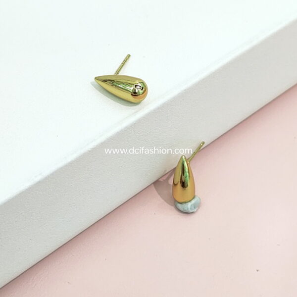 Stainless Steel Earrings Glossy Pointed Teardrop Good Quality No Change Color For Women Girls BS24110113