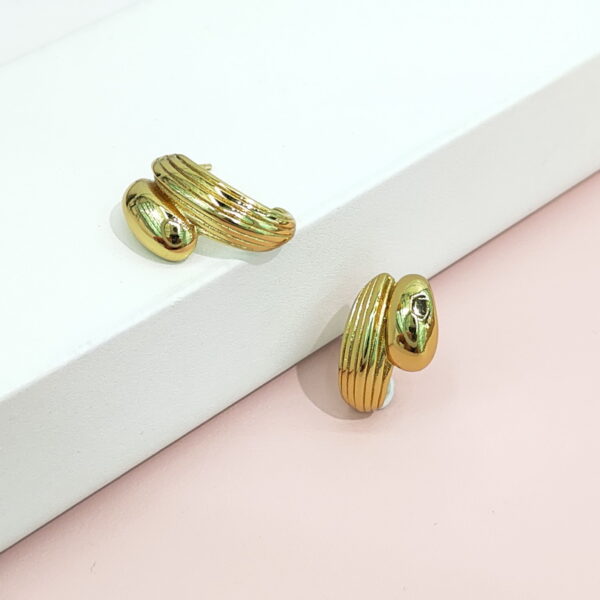 Stainless Steel Earrings Moonstone Threded Good Quality No Change Color For Women Girls BS24110121