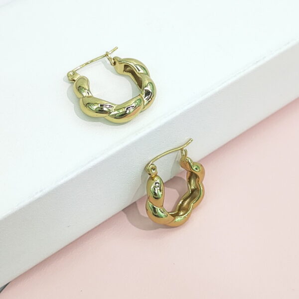 Stainless Steel Earrings Twisted Good Quality No Change Color For Women Girls BS24110163