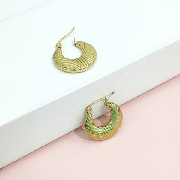 Stainless Steel Earrings U-Shaped Textured Good Quality No Change Color For Women Girls BS24110171