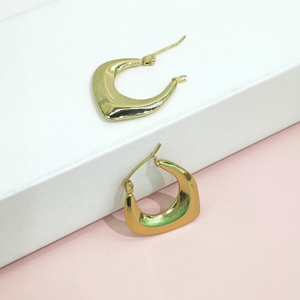 Stainless Steel Earrings Smooth U Shape Good Quality No Change Color For Women Girls BS24110210