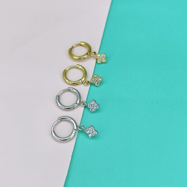 Stainless Steel Earrings Flower Four-Leaf Clover Good Quality No Change Color For Women Girls  BS250108018