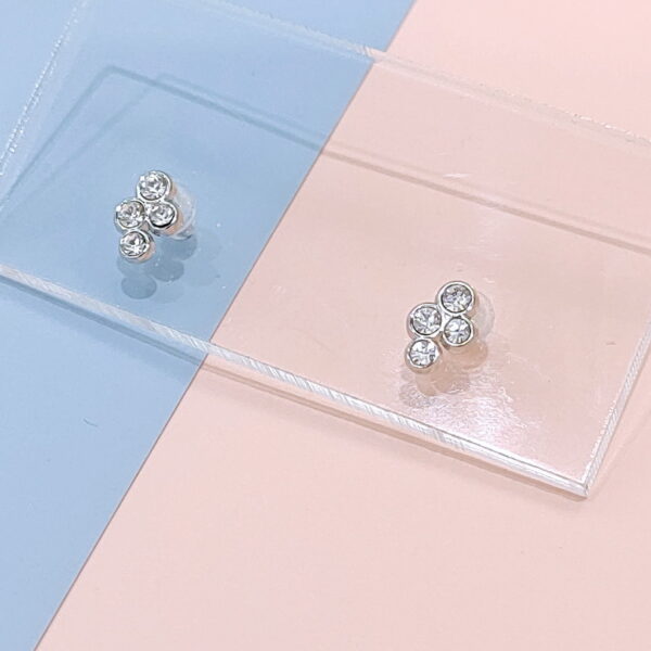 Stainless Steel Earrings Cubic 4 Crystals Flowers Good Quality No Change Color For Women Girls  BS250109039