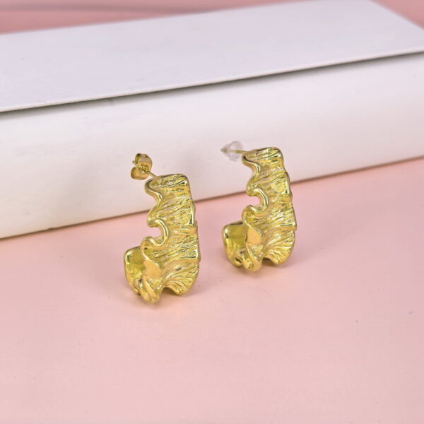 Stainless Steel Earrings  for Women and Girls Geometric Good Quality No Change Color BS2503270011