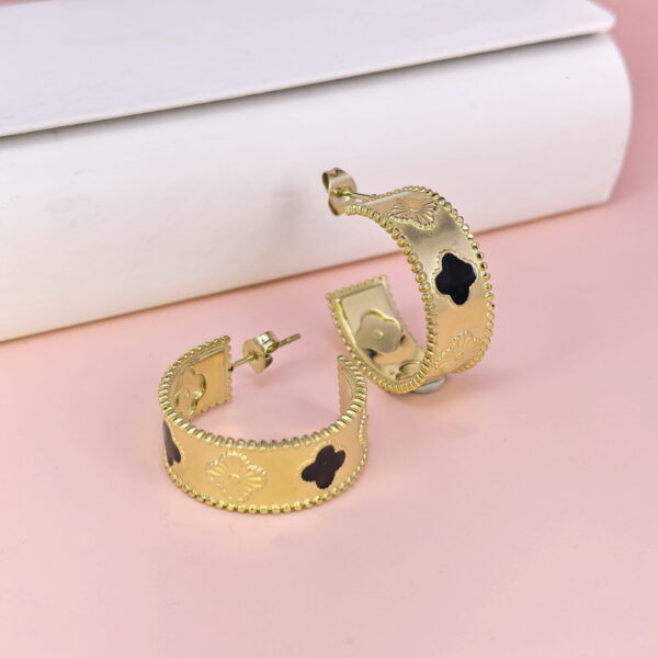 Stainless Steel Earrings  for Women and Girls C Shape Good Quality No Change Color BS2503270014