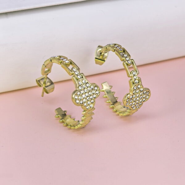 Stainless Steel Earrings  for Women and Girls C Shape Good Quality No Change Color BS2503270020