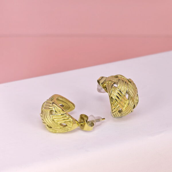 Stainless Steel Earrings  for Women and Girls C Shape Good Quality No Change Color BS2503270028