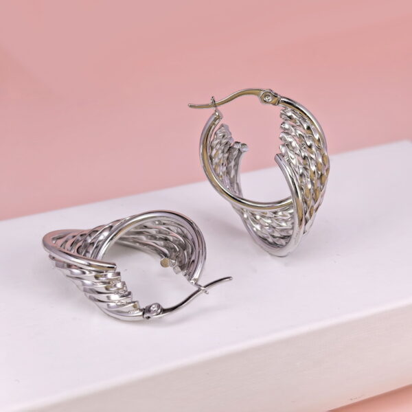 Stainless Steel Earrings  for Women and Girls C Shape Good Quality No Change Color BS2503270082