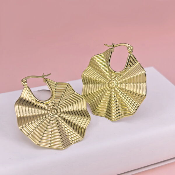 Stainless Steel Earrings  for Women and Girls Spider Web Good Quality No Change Color BS2503270111
