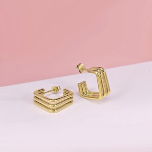 Stainless Steel Earrings  for Women and Girls C Shape Good Quality No Change Color BS2503270176