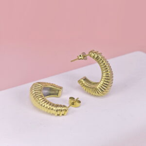 Stainless Steel Earrings  for Women and Girls C Shape Good Quality No Change Color BS2503270186