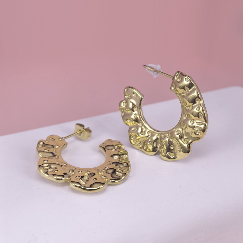 Stainless Steel Earrings  for Women and Girls C Shape Good Quality No Change Color BS2503270190