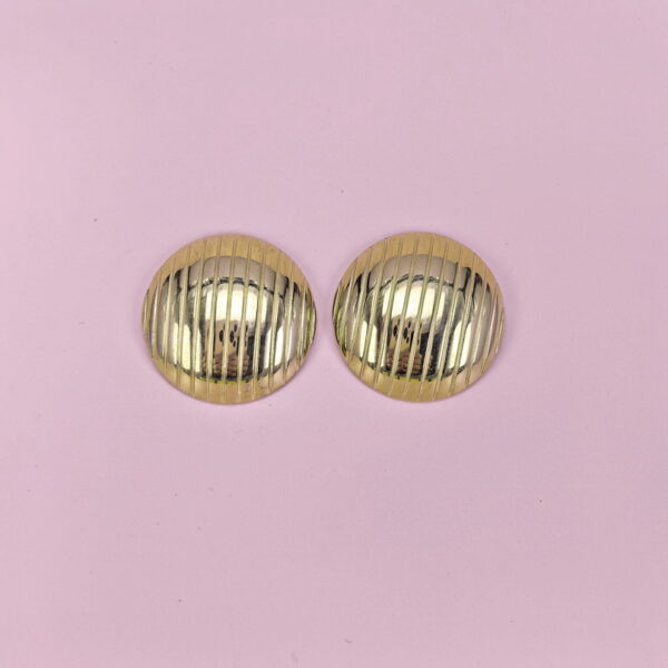 Stainless Steel Earrings  for Women and Girls Round  Good Quality No Change Color BS2503270208