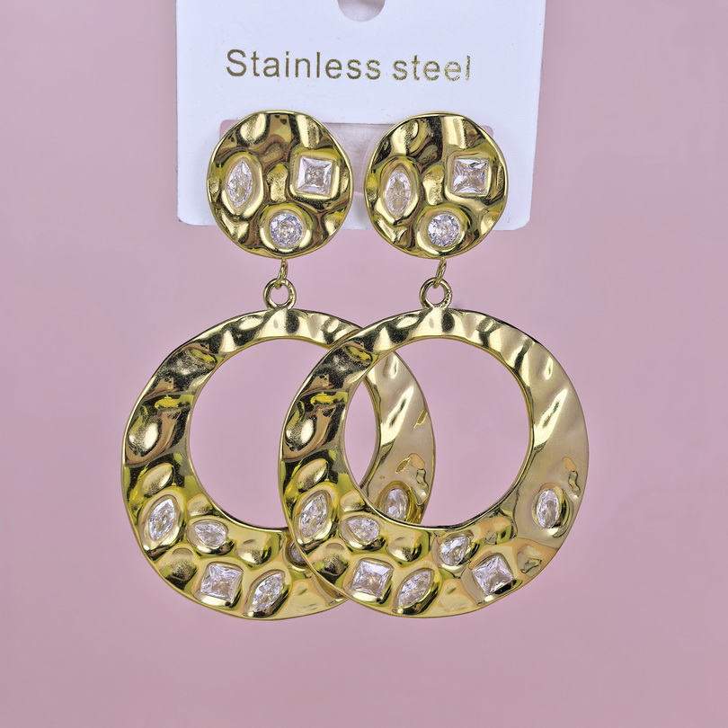 Stainless Steel Earrings  for Women and Girls Round Crystals Good Quality No Change Color BS2503270212