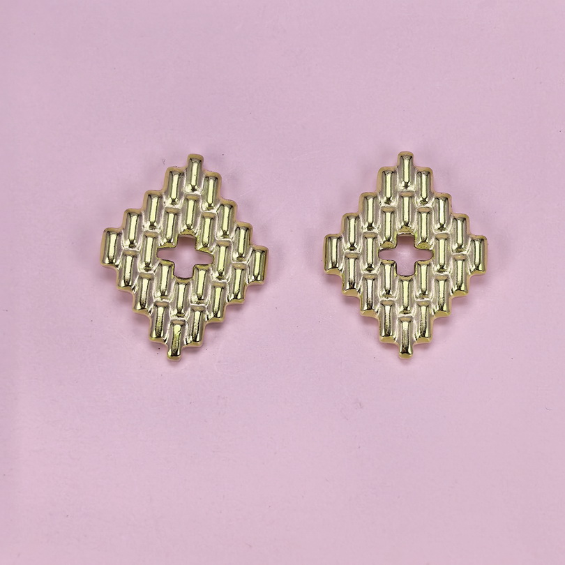 Stainless Steel Earrings  for Women and Girls Rhombus Good Quality No Change Color BS2503270276