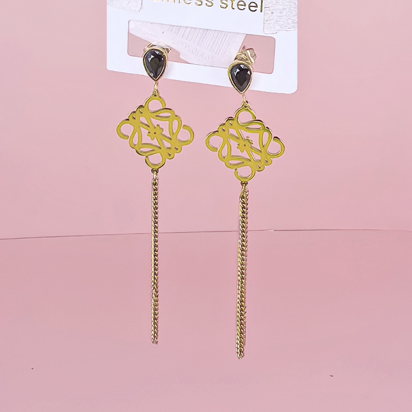 Stainless Steel Earrings  for Women and Girls Rhombus Good Quality No Change Color BS2503270279