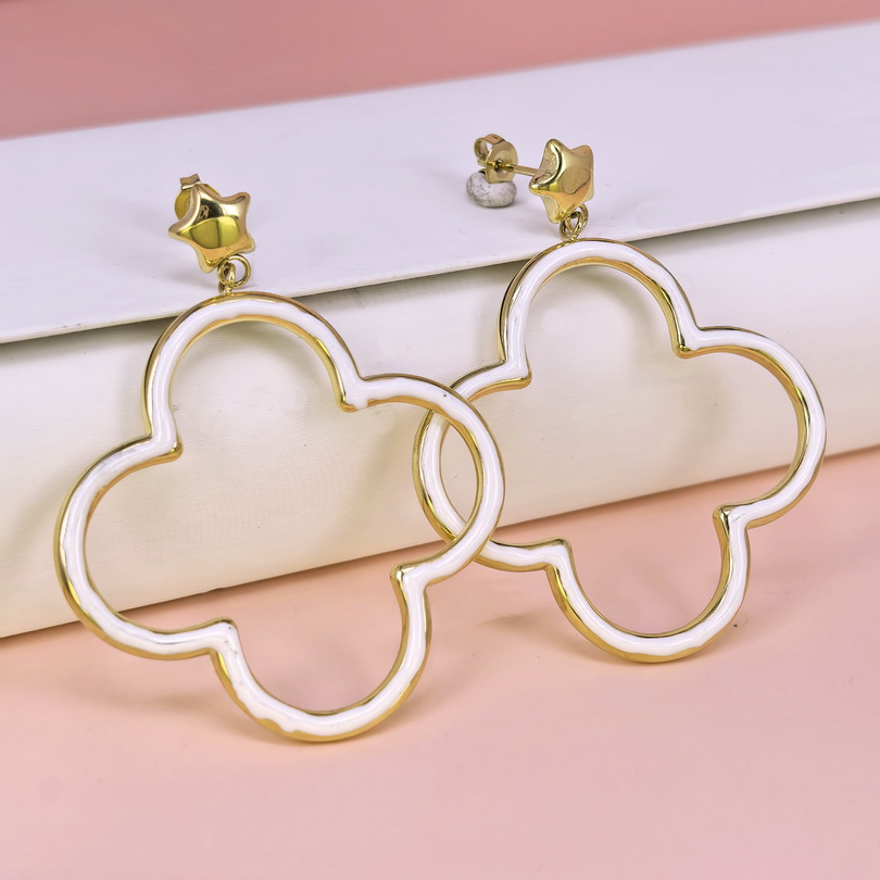 Stainless Steel Earrings  for Women and Girls Four-Leaf Clover Good Quality No Change Color BS2503270333