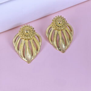 Stainless Steel Earrings  for Women and Girls Hollow-Out Good Quality No Change Color BS2503270539