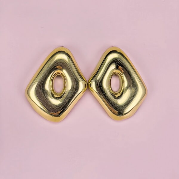 Stainless Steel Earrings  for Women and Girls Smooth Good Quality No Change Color BS2503270562
