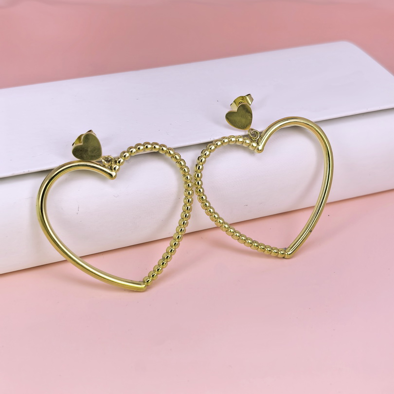 Stainless Steel Earrings  for Women and Girls Love Heart Good Quality No Change Color BS2503270599