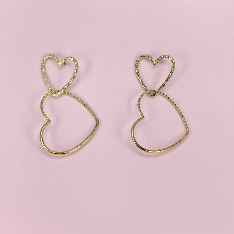 Stainless Steel Earrings  for Women and Girls Love Heart Good Quality No Change Color BS2503270602